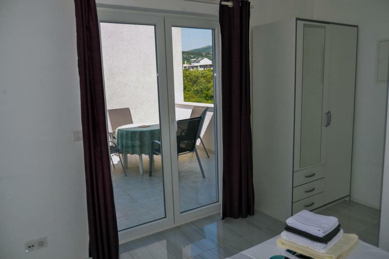 Honey Apartment Kaštela Esterno foto