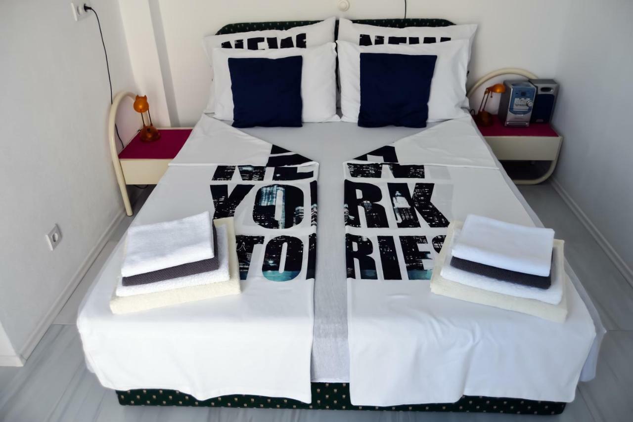 Honey Apartment Kaštela Esterno foto